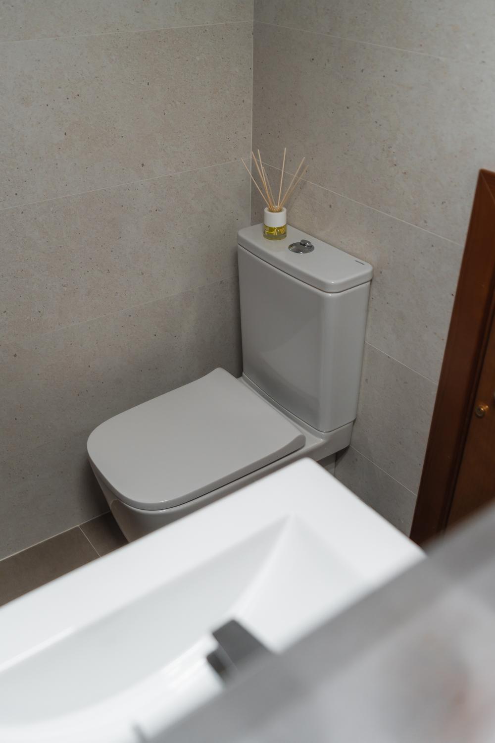Holiday home Carmenes De La Muralla - Free Parking